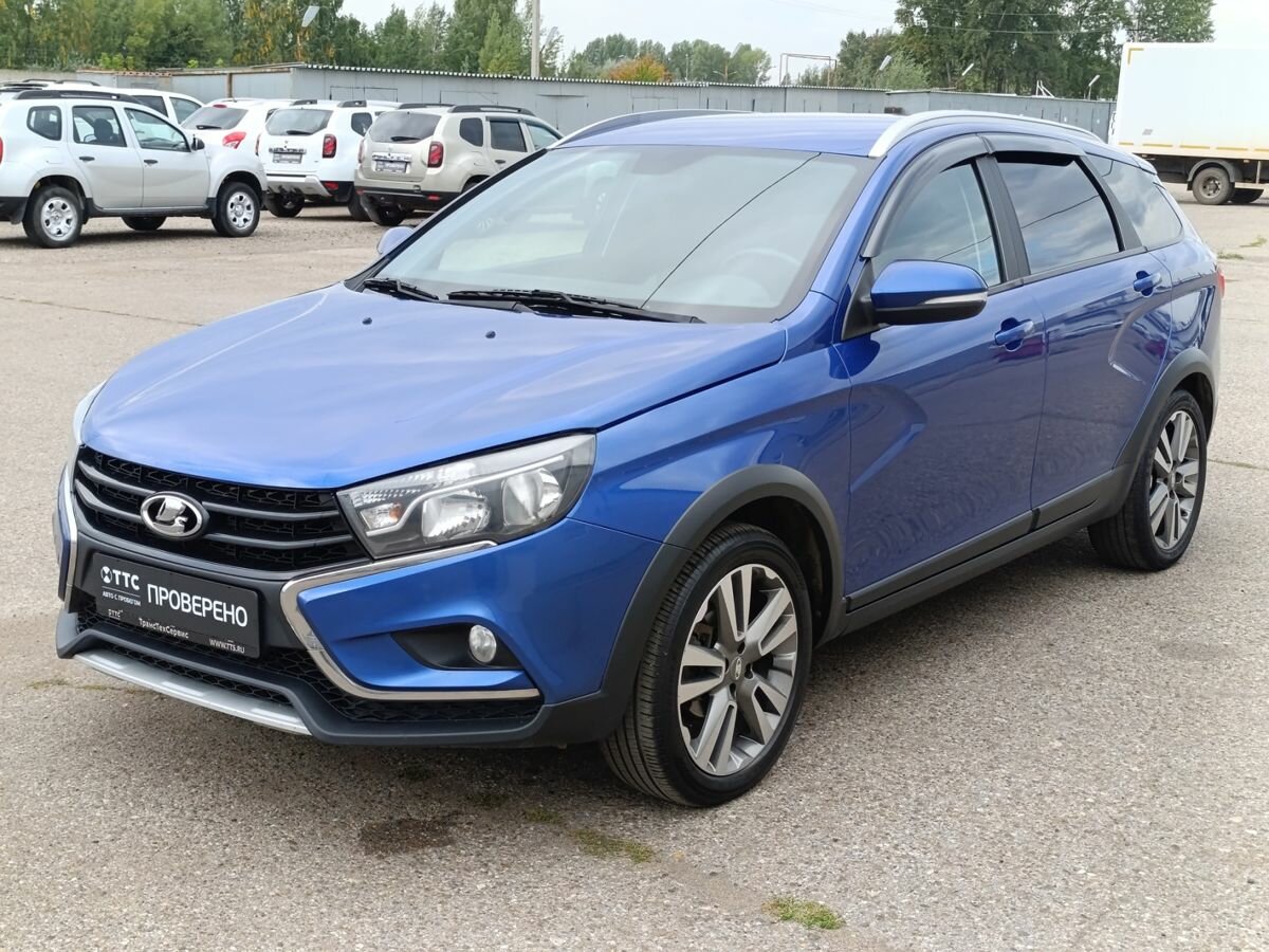 Открыть фотографии: Lada (ВАЗ) Vesta I
