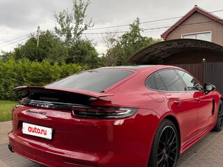 2019 Porsche Panamera GTS II, красный, 8500000 рублей, вид 3