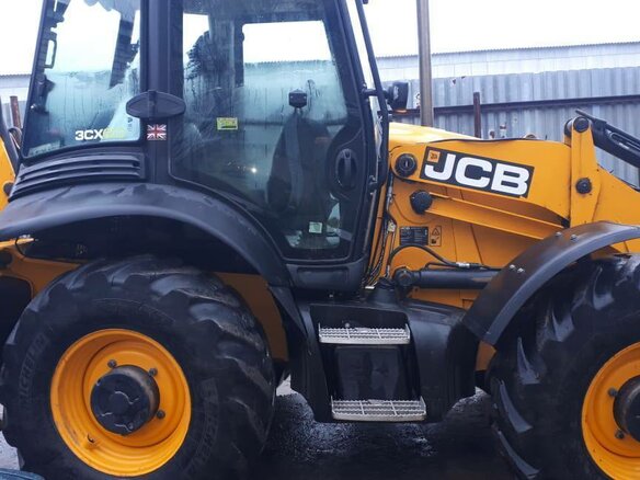 2020 JCB 3CX, жёлтый, 8300000 рублей - вид 5