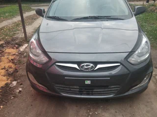 2012 Hyundai Solaris I, серый, 850000 рублей, вид 1