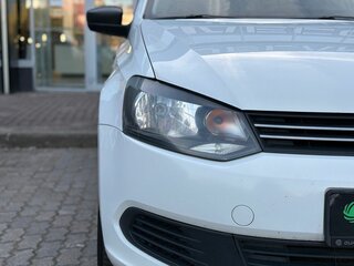 2014 Volkswagen Polo V, белый, 574000 рублей, вид 4