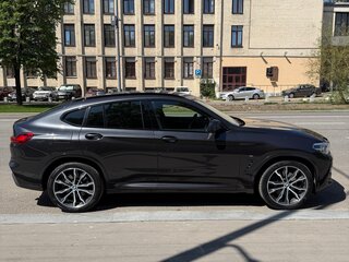 2020 BMW X4 20d II (G02), серый, 5200000 рублей, вид 5