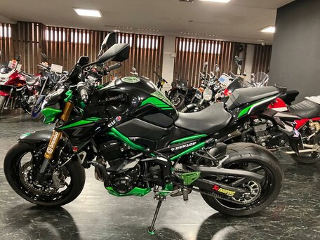 2022 Kawasaki Z 900, чёрный, 1177000 рублей, вид 1
