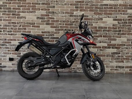 2023 Voge 650DSX, красный, 499000 рублей, вид 2