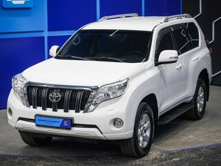 2015 Toyota Land Cruiser Prado 150 Series Рестайлинг 1, белый, 3250000 рублей, вид 2