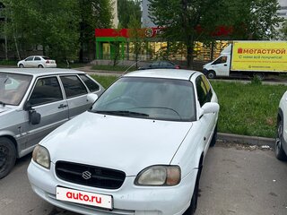 1998 Suzuki Cultus III Рестайлинг, белый, 215000 рублей, вид 1