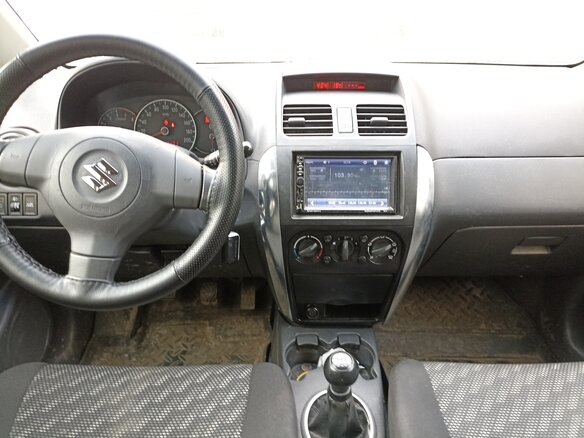 2007 Suzuki SX4 I (Classic), серебристый, 750000 рублей - вид 3