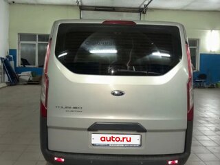 2017 Ford Tourneo Custom SWB I, бежевый, 1920000 рублей, вид 3