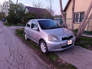 2000 Toyota Vitz I (P10), серебристый, 230000 рублей, вид 1