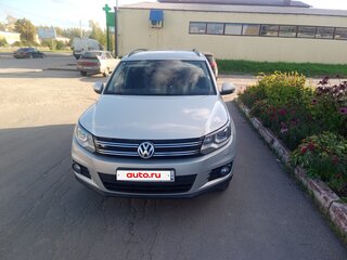 2015 Volkswagen Tiguan I Рестайлинг, серебристый, 1470000 рублей, вид 1
