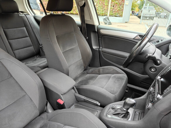 2011 Volkswagen Golf VI, белый, 999000 рублей - вид 19