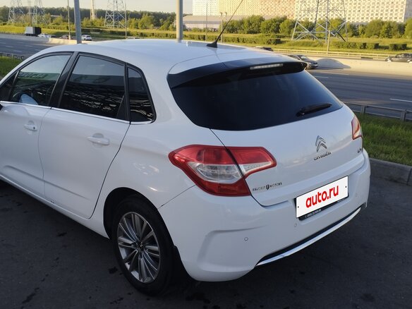 2012 Citroen C4 II, белый, 470000 рублей - вид 5