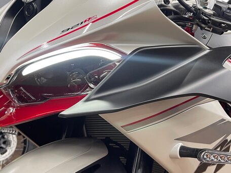 2026 QJMotor SRK 921 RR, белый, 1200000 рублей, вид 3