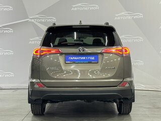 2016 Toyota RAV4 IV (XA40) Рестайлинг, коричневый, 2280000 рублей, вид 4