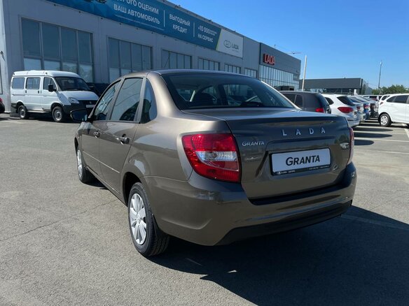 2026 Lada (ВАЗ) Granta I Рестайлинг, коричневый, 1121000 рублей - вид 2