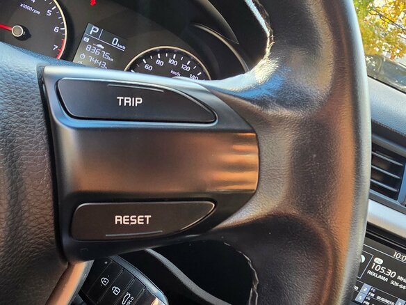 2019 Kia Rio X-Line IV, оранжевый - вид 9