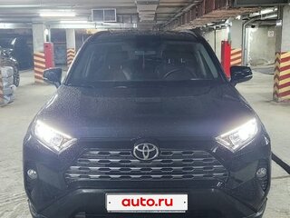 2020 Toyota RAV4 V (XA50), чёрный, 3650000 рублей, вид 1