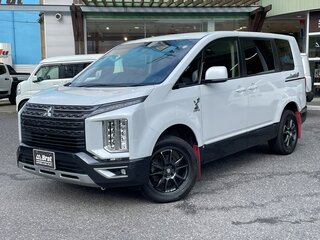 2023 Mitsubishi Delica D:5 I Рестайлинг, белый, 3500000 рублей, вид 1