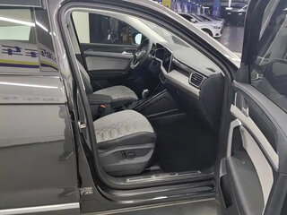 2023 Volkswagen Tayron I Рестайлинг, серый, 2680000 рублей, вид 5