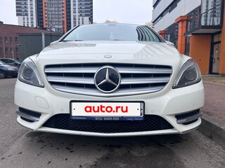 2014 Mercedes-Benz B-Класс 180 II (W246) Рестайлинг, белый, 1250000 рублей, вид 3