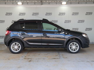 2015 Renault Sandero Stepway II, чёрный, 721000 рублей, вид 5