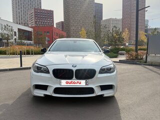 2013 BMW 5 серии 530d xDrive VI (F10/F11/F07), белый, 2300000 рублей, вид 2