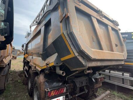 2024 Sinotruk Sitrak C6G, красный, 8740000 рублей, вид 3