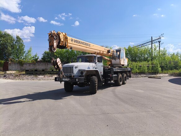 2012 Ивановец КС-45717, серый, 3650000 рублей - вид 2