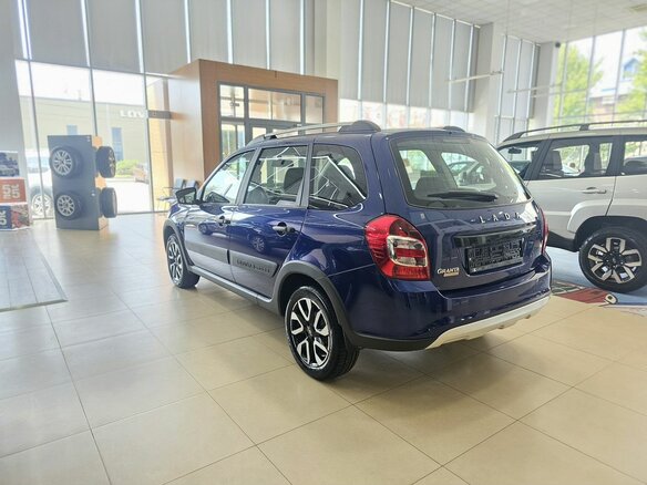 2026 Lada (ВАЗ) Granta Cross I Рестайлинг, синий - вид 2