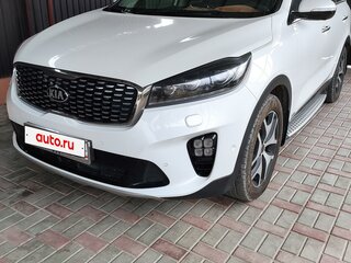 2018 Kia Sorento III Prime Рестайлинг, белый, 3750000 рублей, вид 2