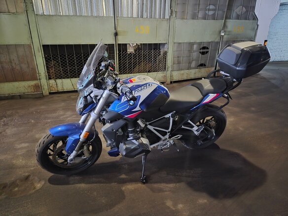 2024 BMW R 1250 R, синий, 1450000 рублей - вид 4
