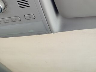 2012 Volkswagen Touareg II, белый, 3000000 рублей, вид 2