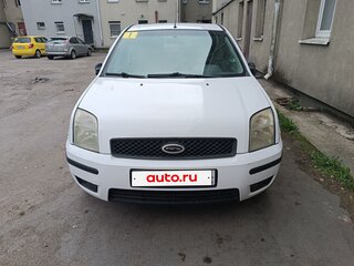 2003 Ford Fusion I, белый, 400000 рублей, вид 1