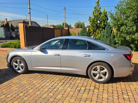 2021 Audi A6 45 TFSI V (C8), серый - вид 2