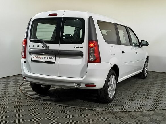 2024 Lada (ВАЗ) Largus I Рестайлинг, белый, 1320000 рублей - вид 3