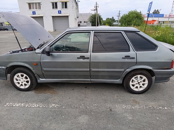2010 Lada (ВАЗ) 2114, серый, 200000 рублей - вид 3