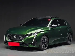 2023 Peugeot 308 III, зелёный, 1790000 рублей, вид 1