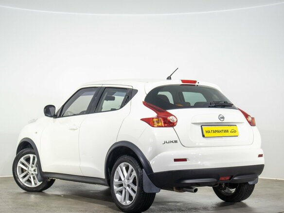 2014 Nissan Juke I, белый - вид 5