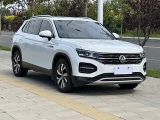 2022 Volkswagen Tayron I, белый, 2110000 рублей, вид 3