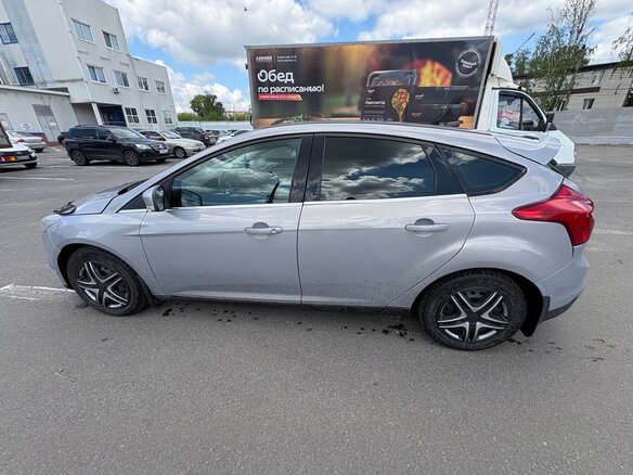 2011 Ford Focus III, серый, 680000 рублей - вид 1