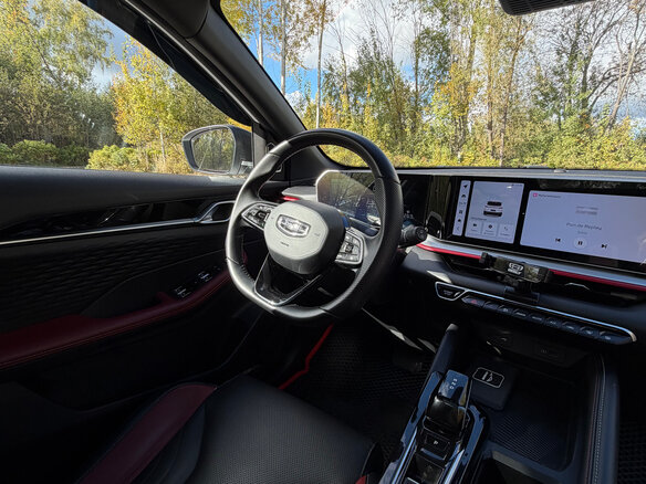 2023 Geely Coolray (Binyue Cool) I Рестайлинг, белый, 1950000 рублей - вид 10