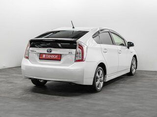 2012 Toyota Prius III Рестайлинг (XW30), белый, 1200000 рублей, вид 3