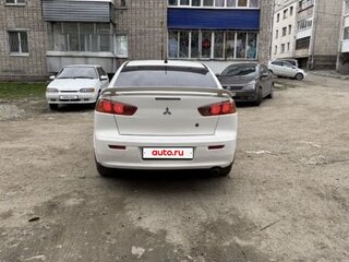 2007 Mitsubishi Lancer X, белый, 440000 рублей, вид 4