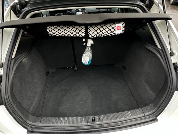 2009 Audi A3 II (8P) Рестайлинг 2, белый, 850000 рублей - вид 11