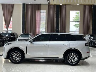 2025 Changan Qiyuan Q07 31.7 kWh, серебристый, 3425000 рублей, вид 4