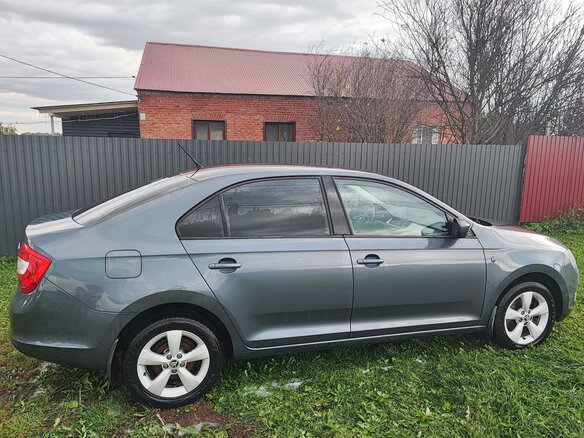 2014 Skoda Rapid I, серый, 780000 рублей - вид 3