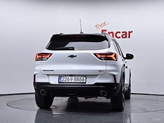 2022 Chevrolet TrailBlazer III, белый, 1560000 рублей, вид 4