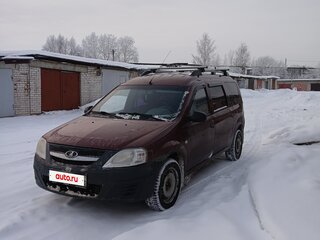 2014 Lada (ВАЗ) Largus I, красный, 500000 рублей, вид 3
