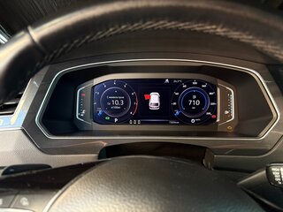 2019 Volkswagen Tiguan II, коричневый, 2850000 рублей, вид 4