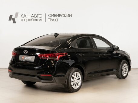 2018 Hyundai Solaris II, чёрный, 928658 рублей, вид 3
